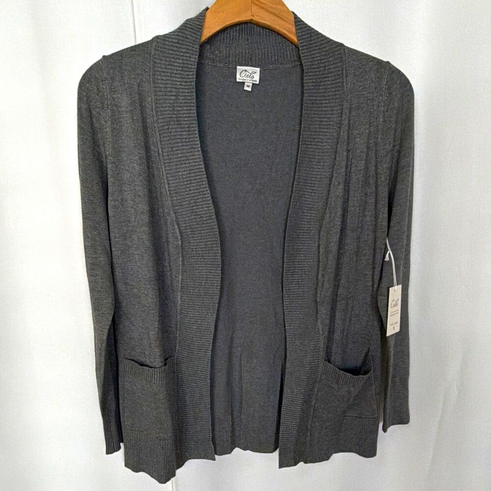 NWT Cielo Women’s M Gray Open Front Knit Cardigan Sweater Long Sleeve Pockets